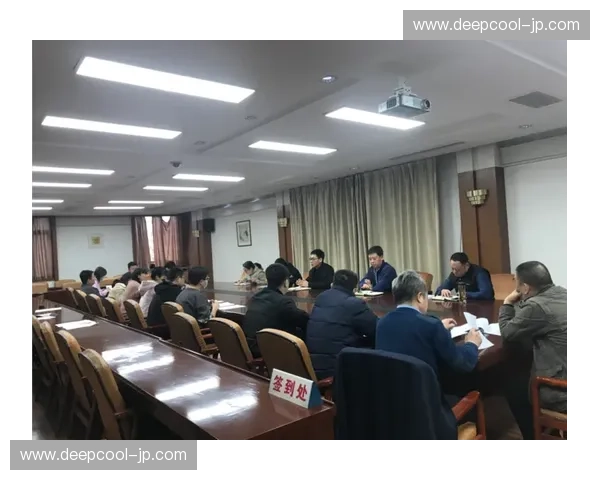 聚焦十大英雄操作者的传奇人生故事与时代精神深度探索全景展新章